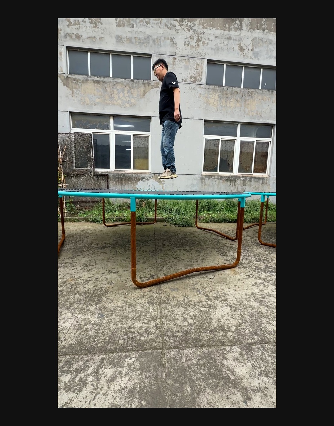 Trampoline Lab report key frame with overlay data