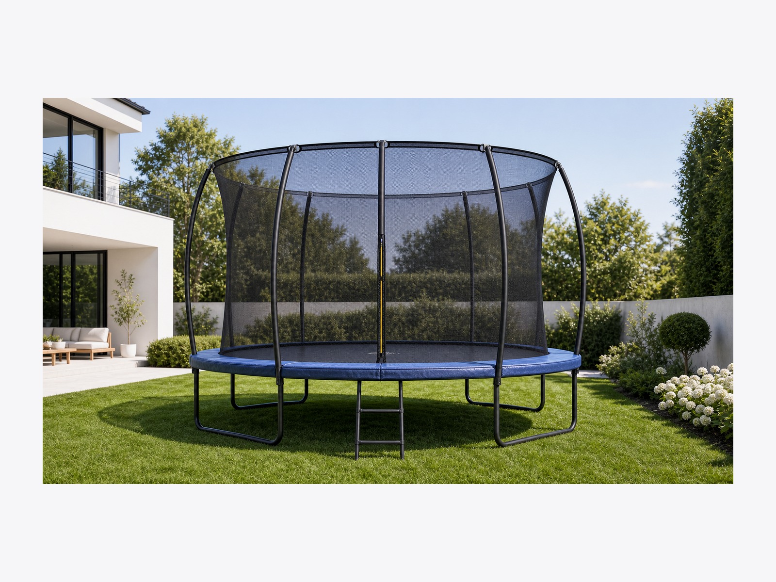 Round Backyard Trampoline